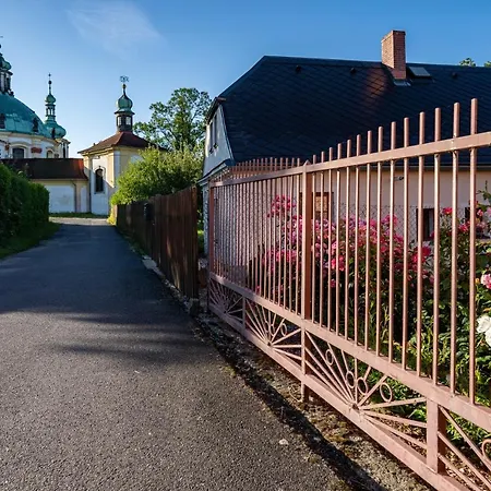 Boruvka Apartment