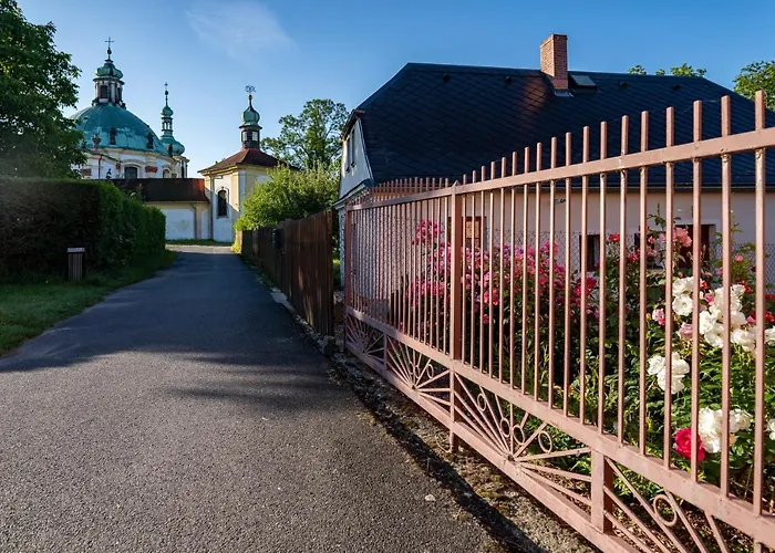 Boruvka Apartment